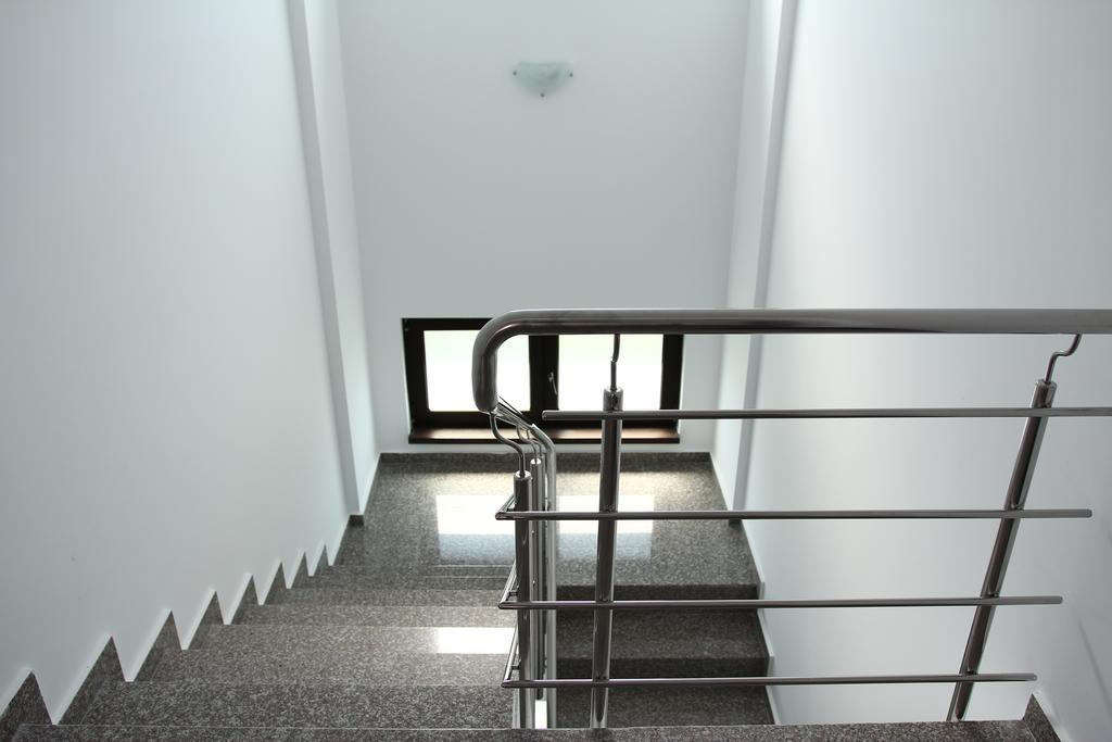 M13 Apartments Navodari Dış mekan fotoğraf